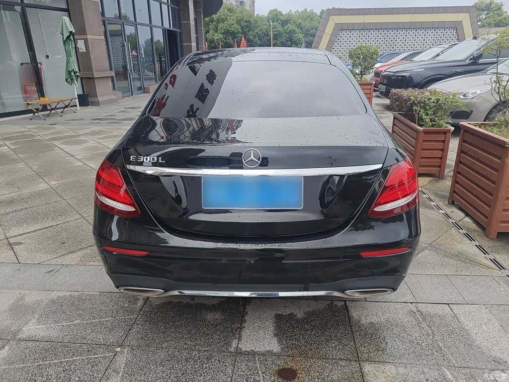 Mercedes-Benz E-Class, 2019 7