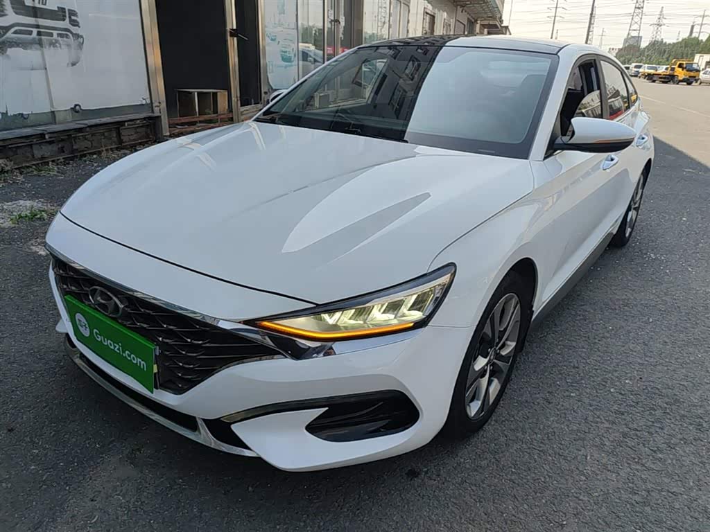 Hyundai Lafesta