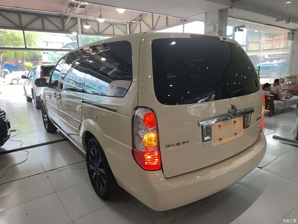 Buick GL8, 2014 все фото