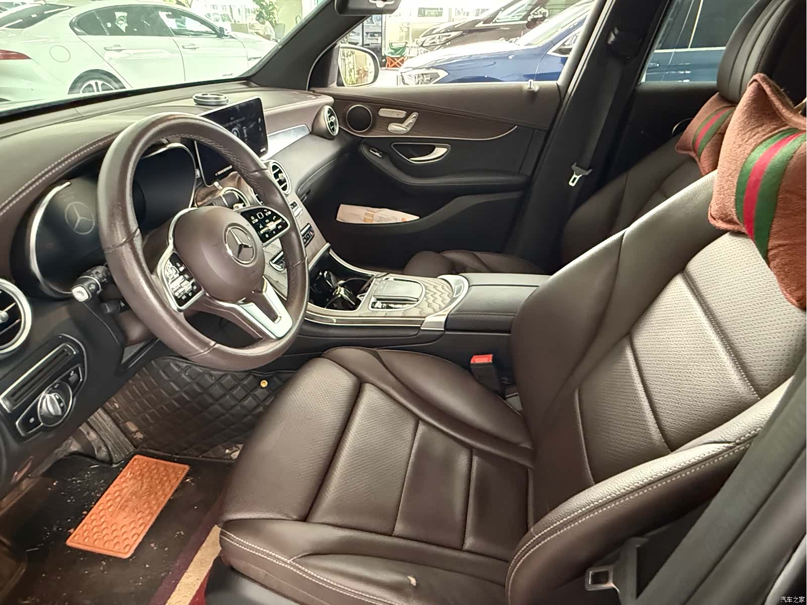 Mercedes-Benz GLC, 2022 4