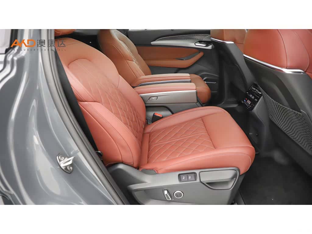 Audi Q6, 2023 8