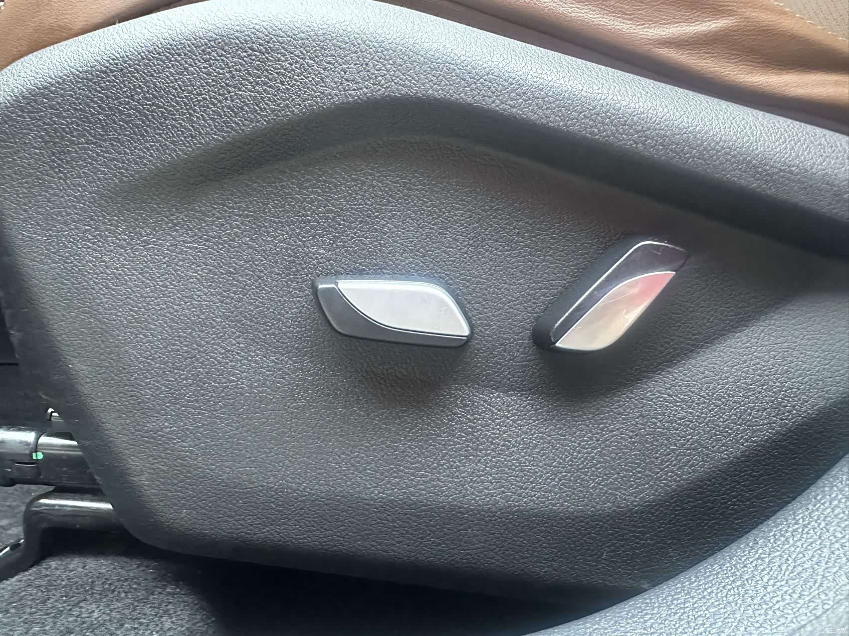 Geely X6, 2022 19