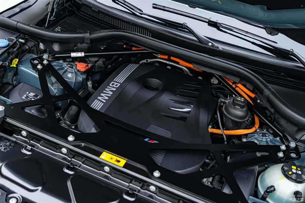 BMW XM, 2025 10