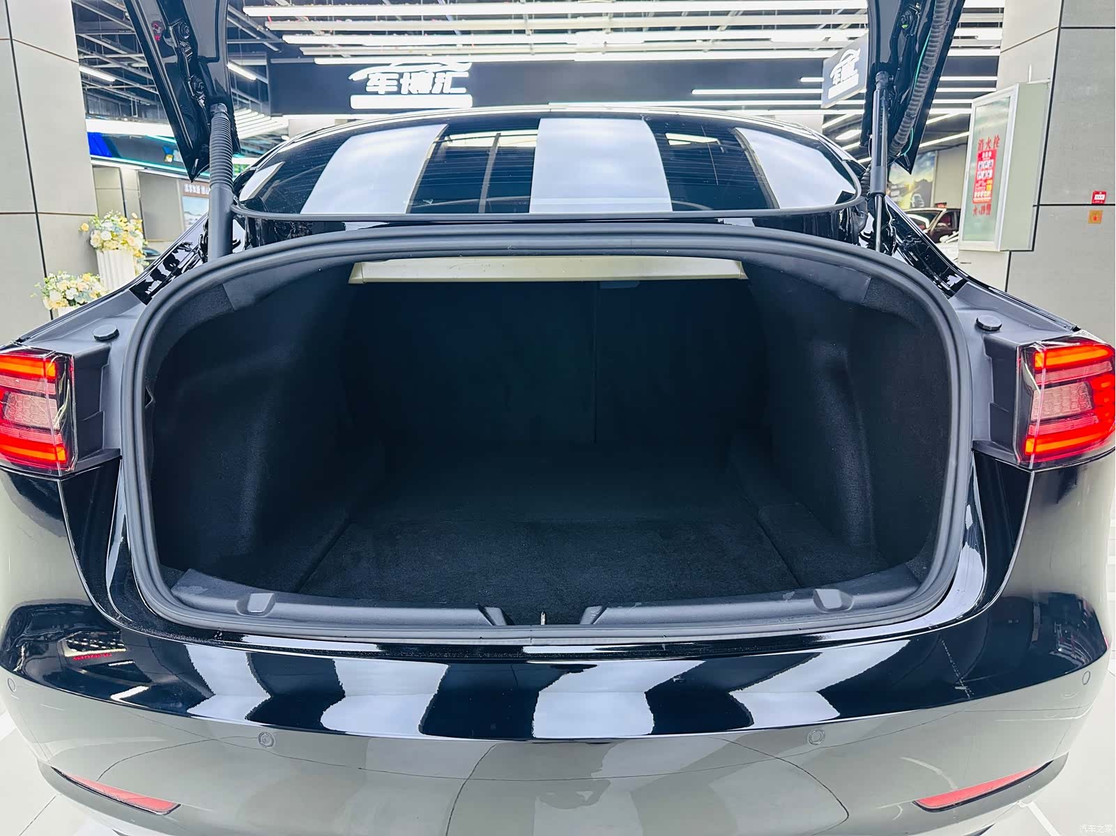 Tesla Model 3, 2021 21