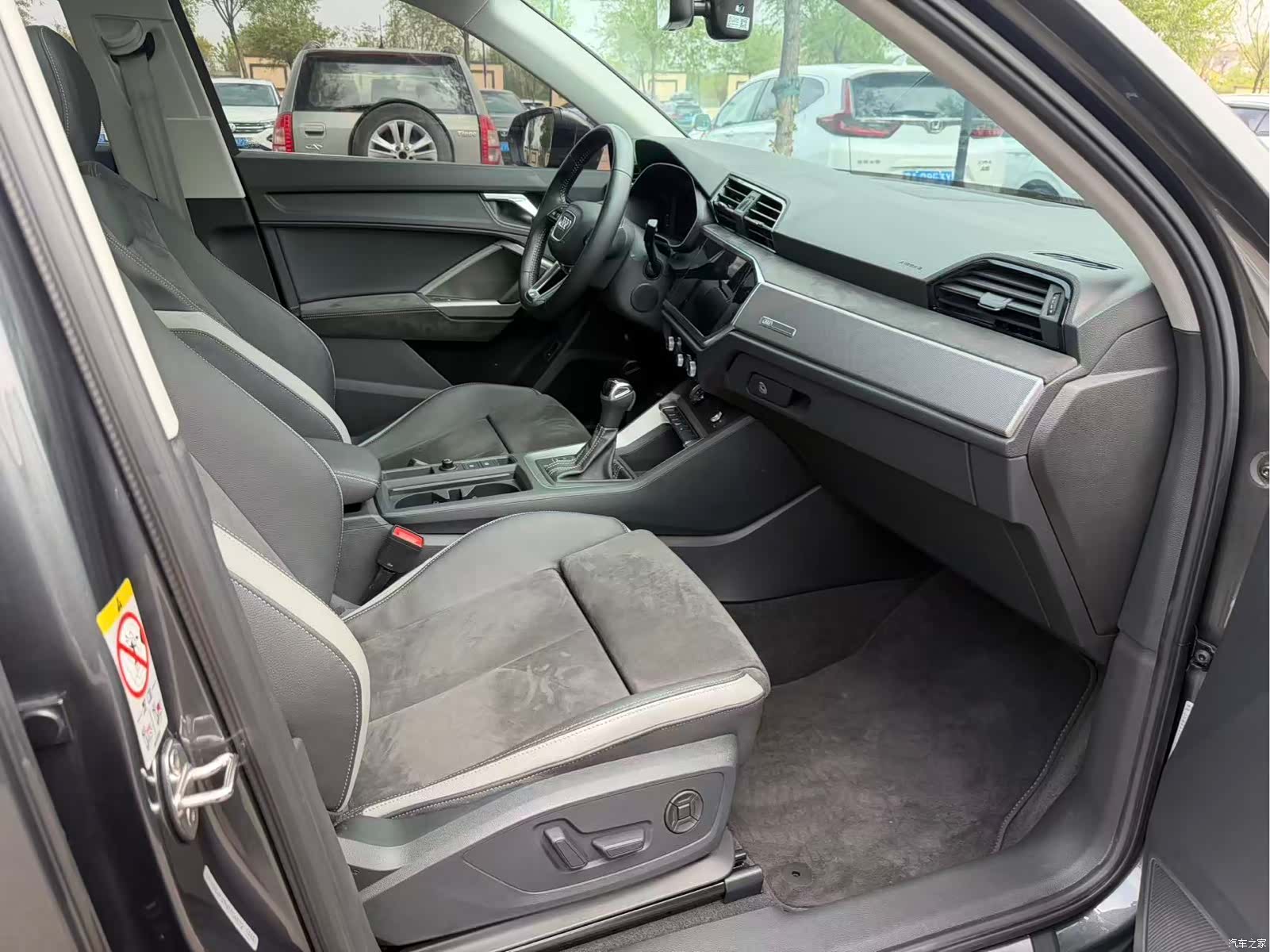 Audi Q3, 2022 9