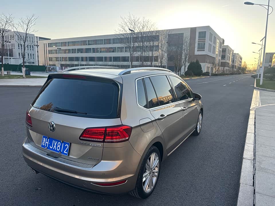 Volkswagen Golf*Jiayu