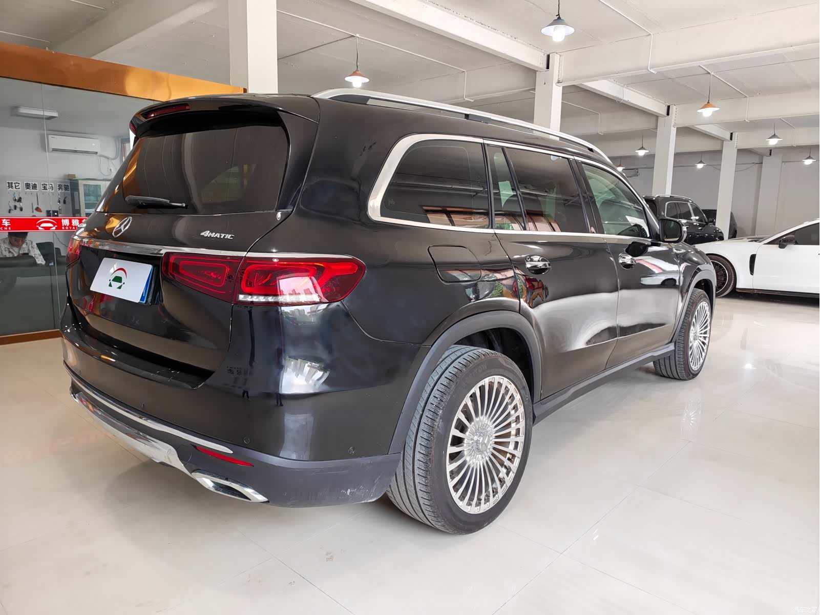 Mercedes-Benz GLS, 2023 6