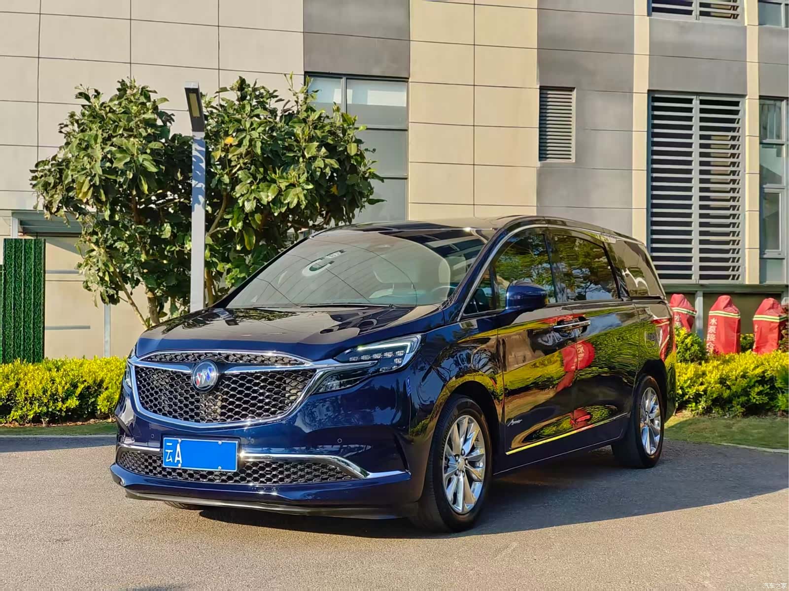 Buick GL8, 2020 1