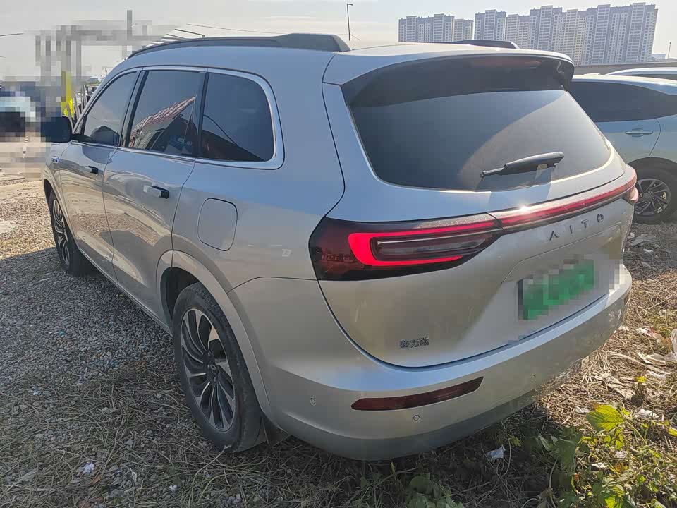 AITO Ask the world M7