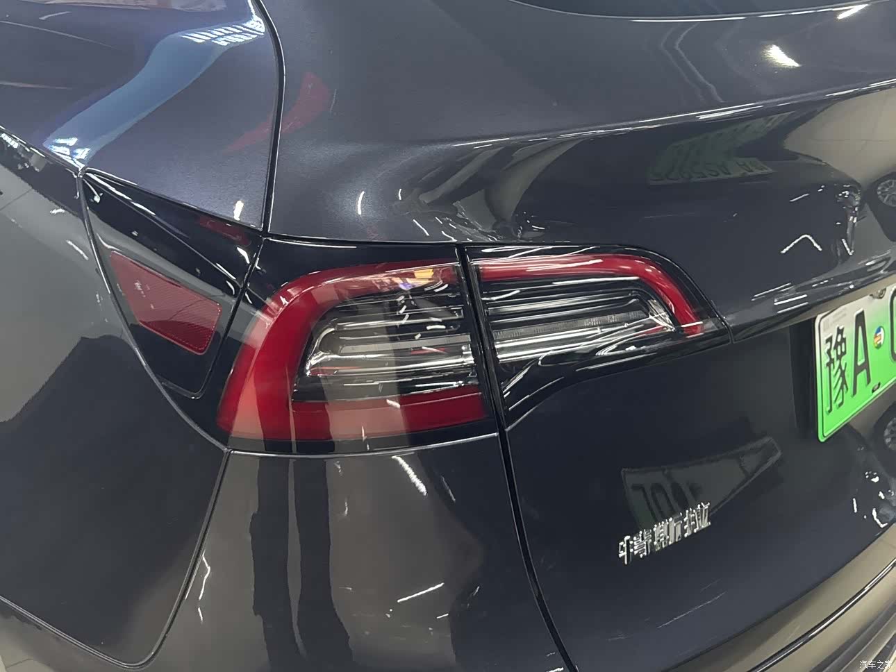 Tesla Model Y, 2024 10