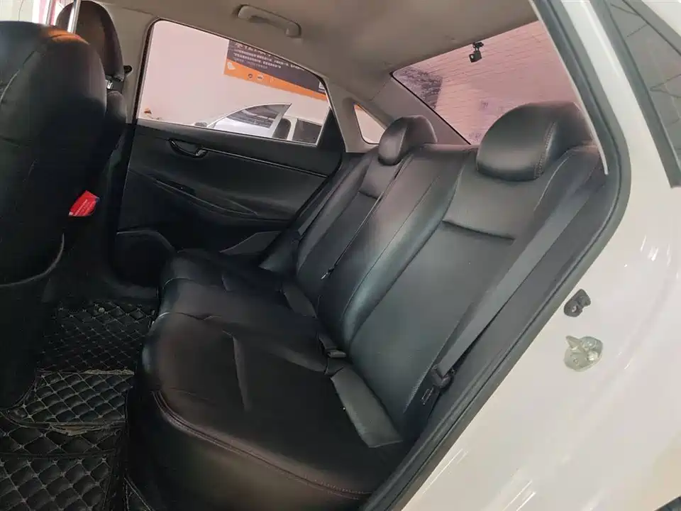 Hyundai Yuedong