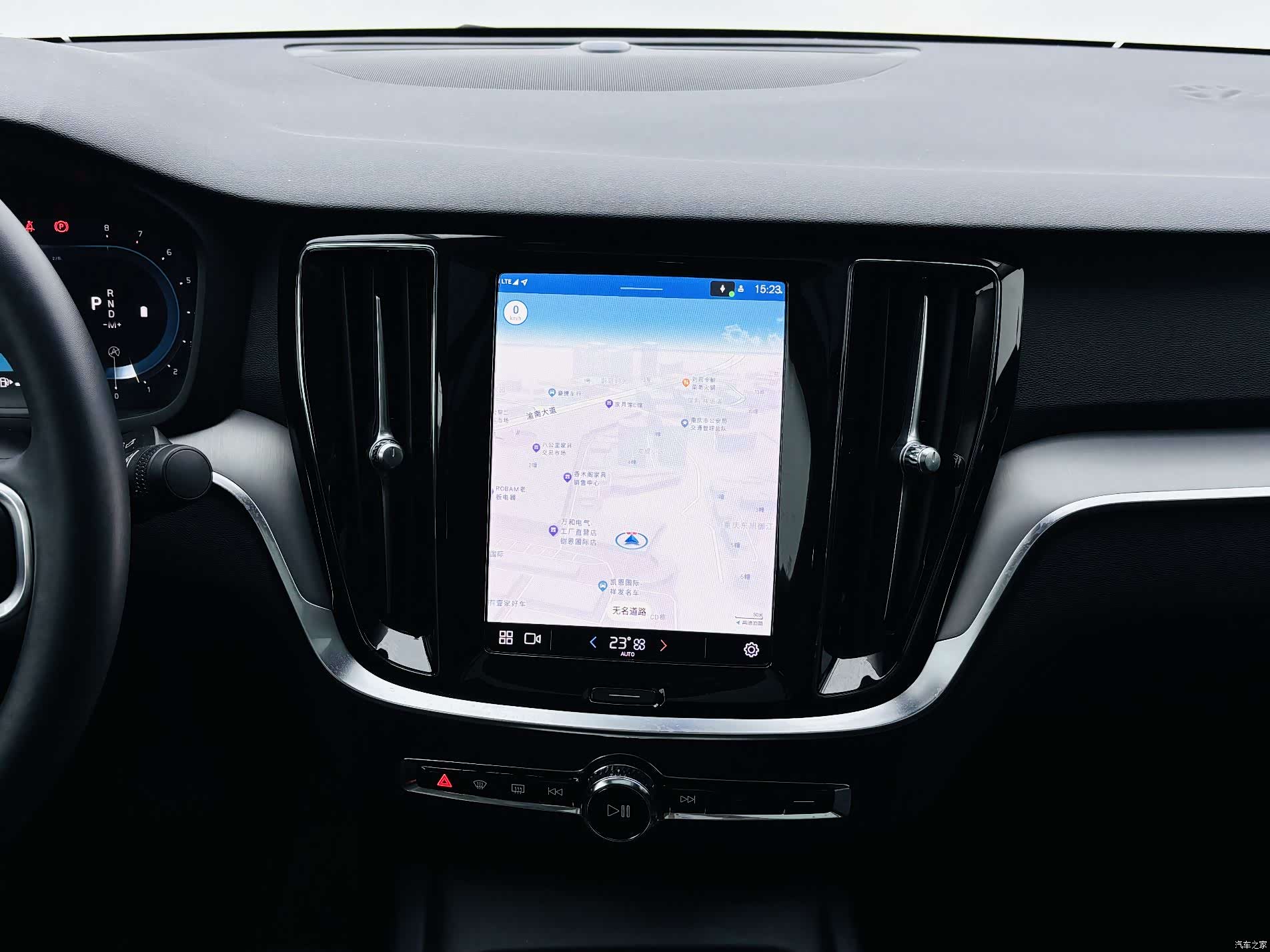 Volvo S60, 2023 9