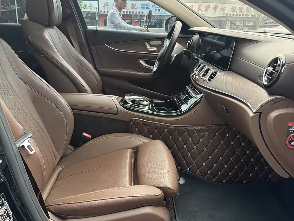 Mercedes-Benz E-class Mercedes-Benz E-class