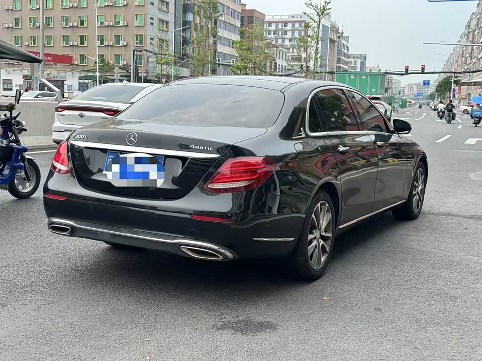 Mercedes-Benz E-class Mercedes-Benz E-class
