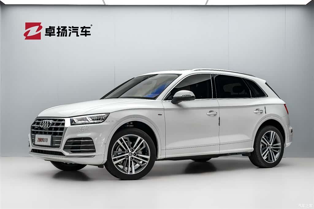 Audi Q5L, 2021 1