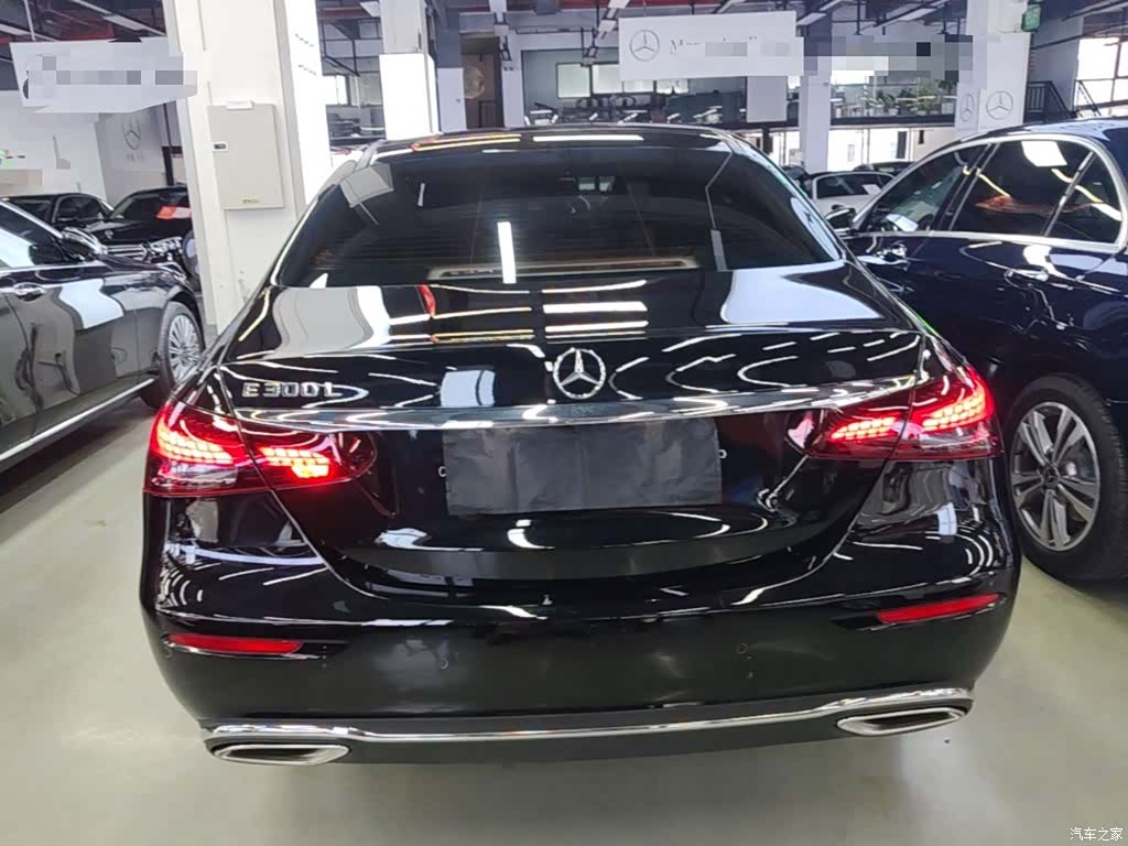 Mercedes-Benz E-Class, 2022 6