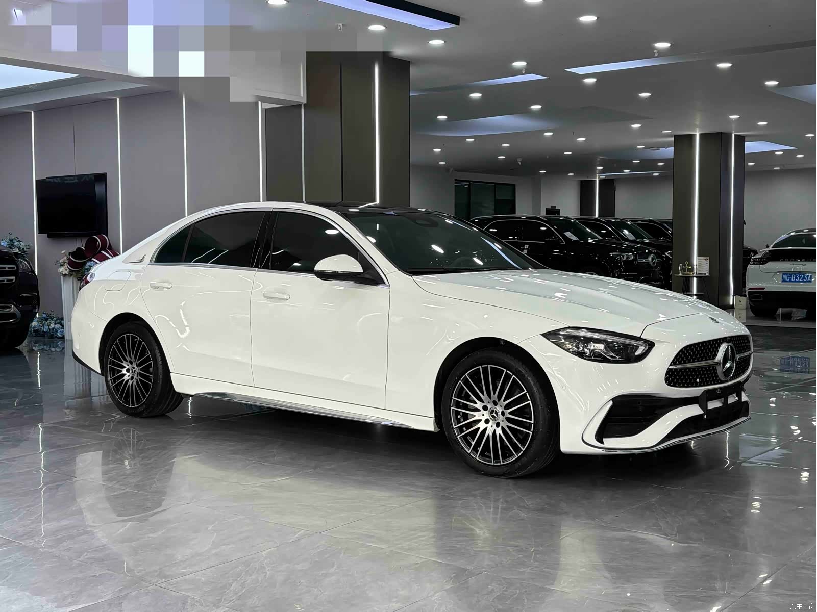 Mercedes-Benz C-Class, 2023 3