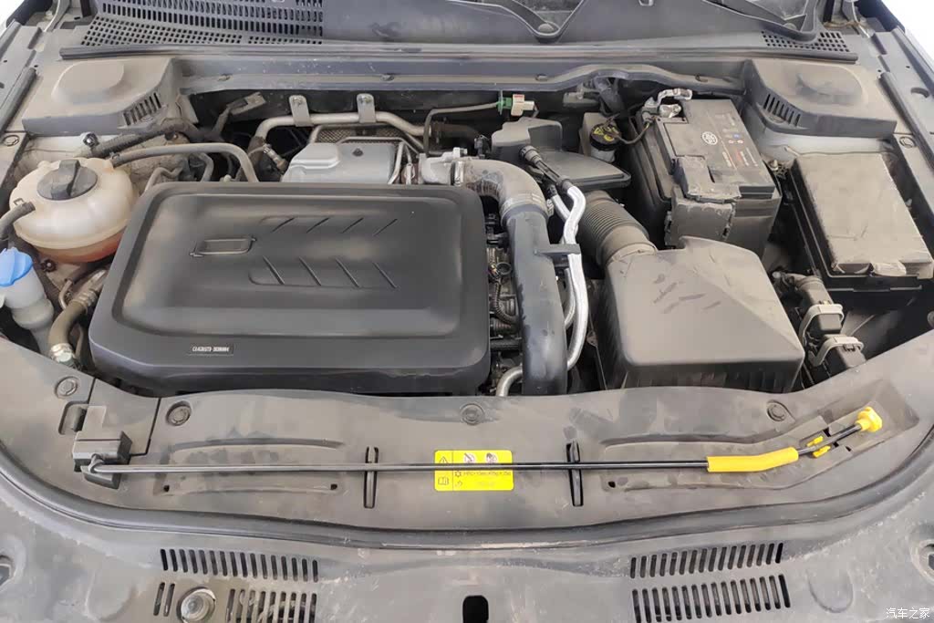 Bestune B70, 2025 10