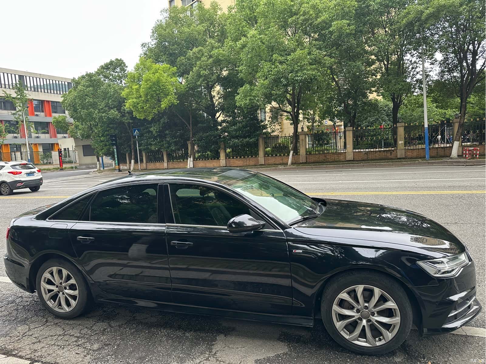 Audi A6L, 2018 4