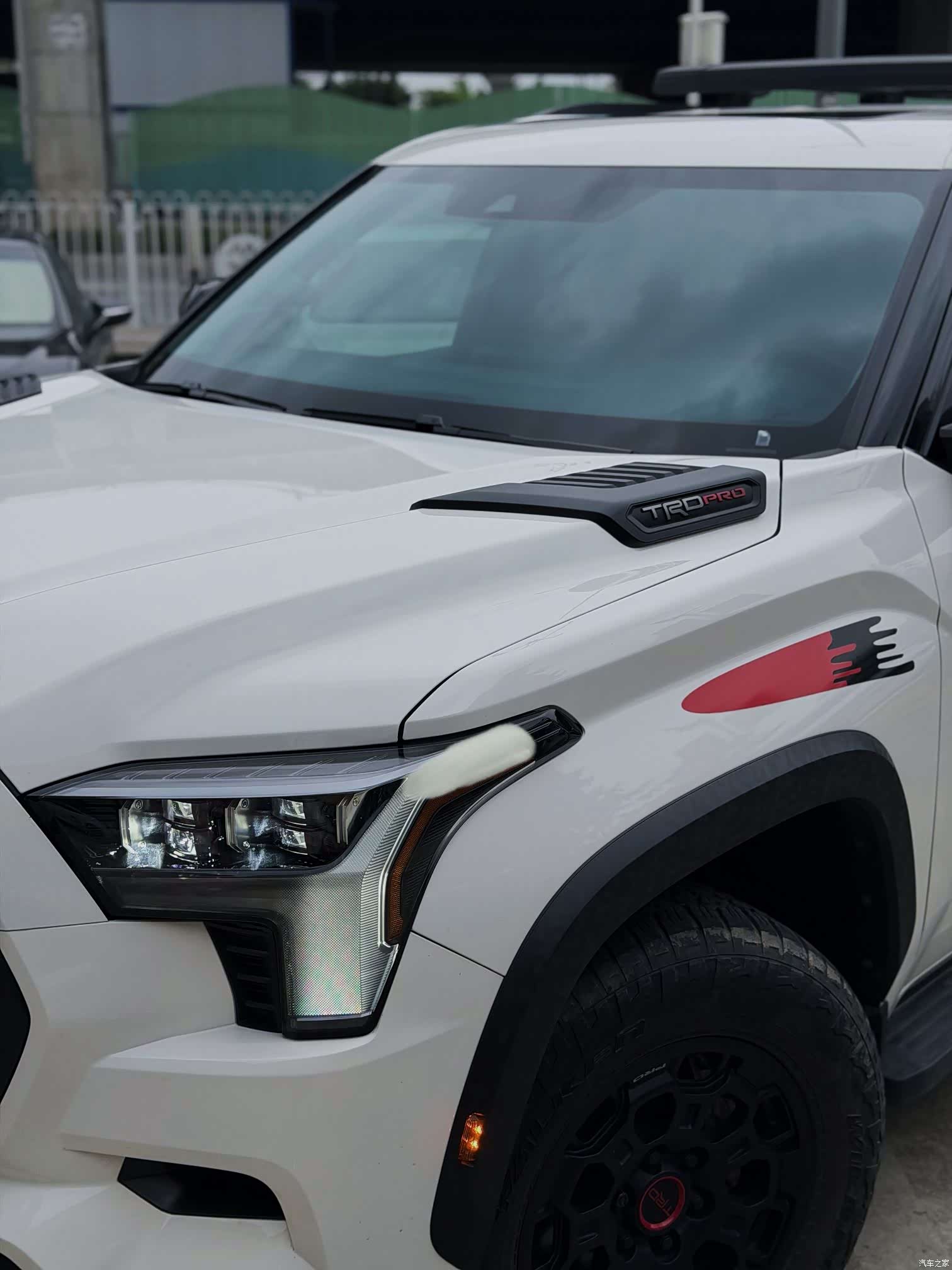 Toyota Sequoia, 2023 6