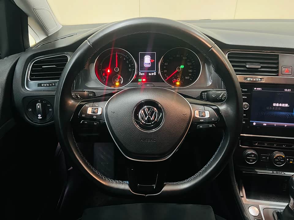 Volkswagen Golf*pure electricity Volkswagen Golf*pure electricity