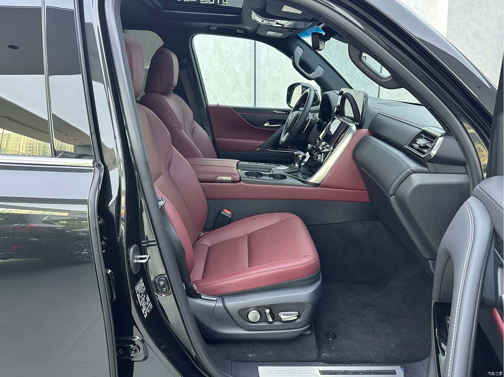 Lexus LX, 2024 9