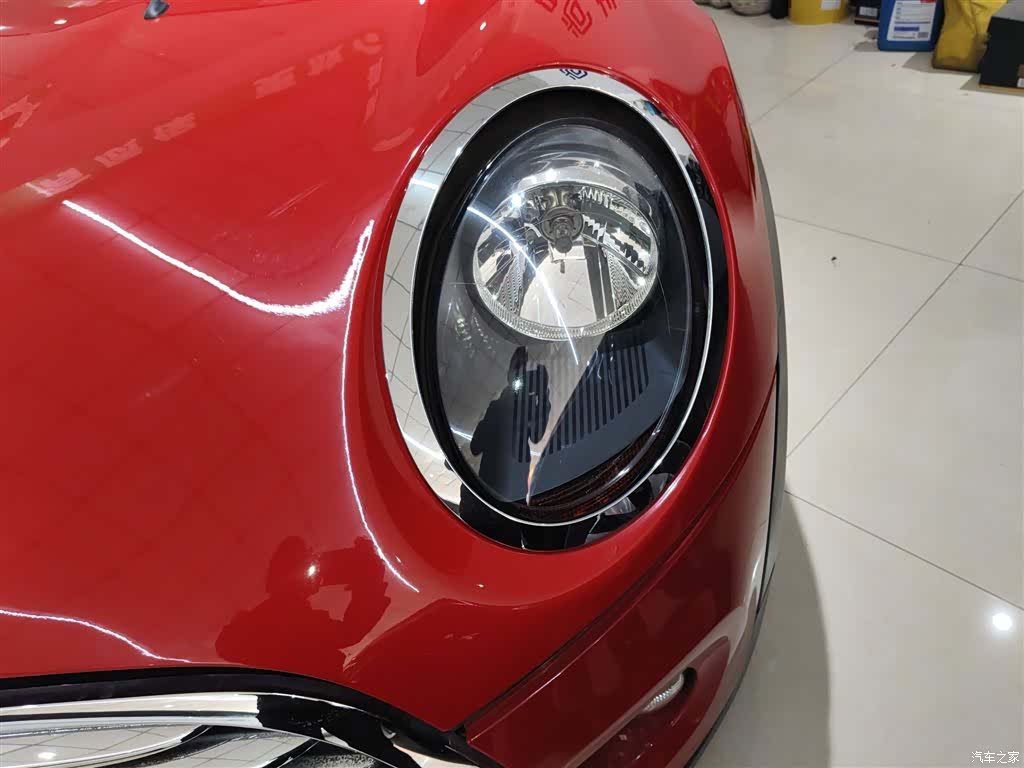 Mini ONE, 2019 15