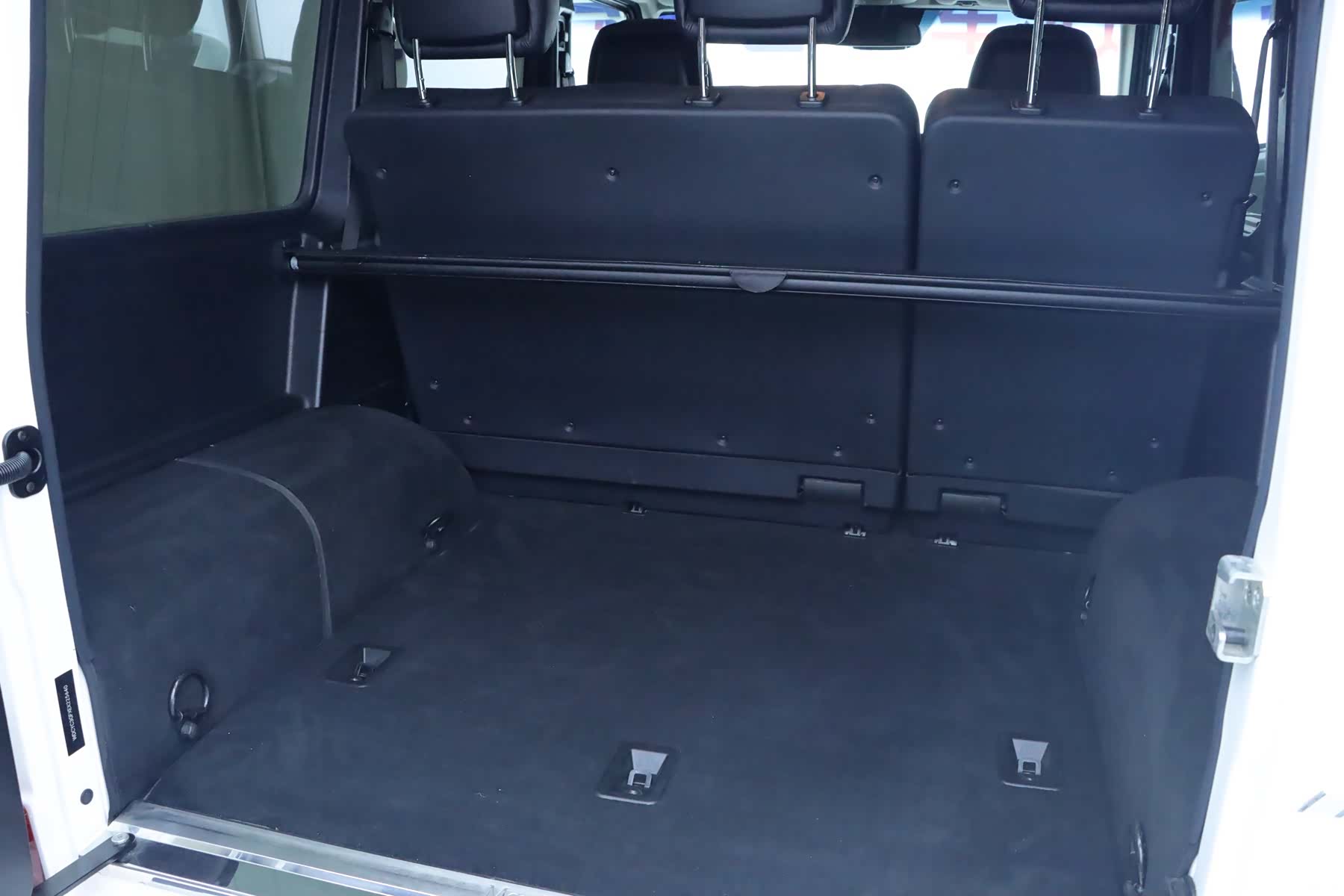 Mercedes-Benz G-Class, 2015 19