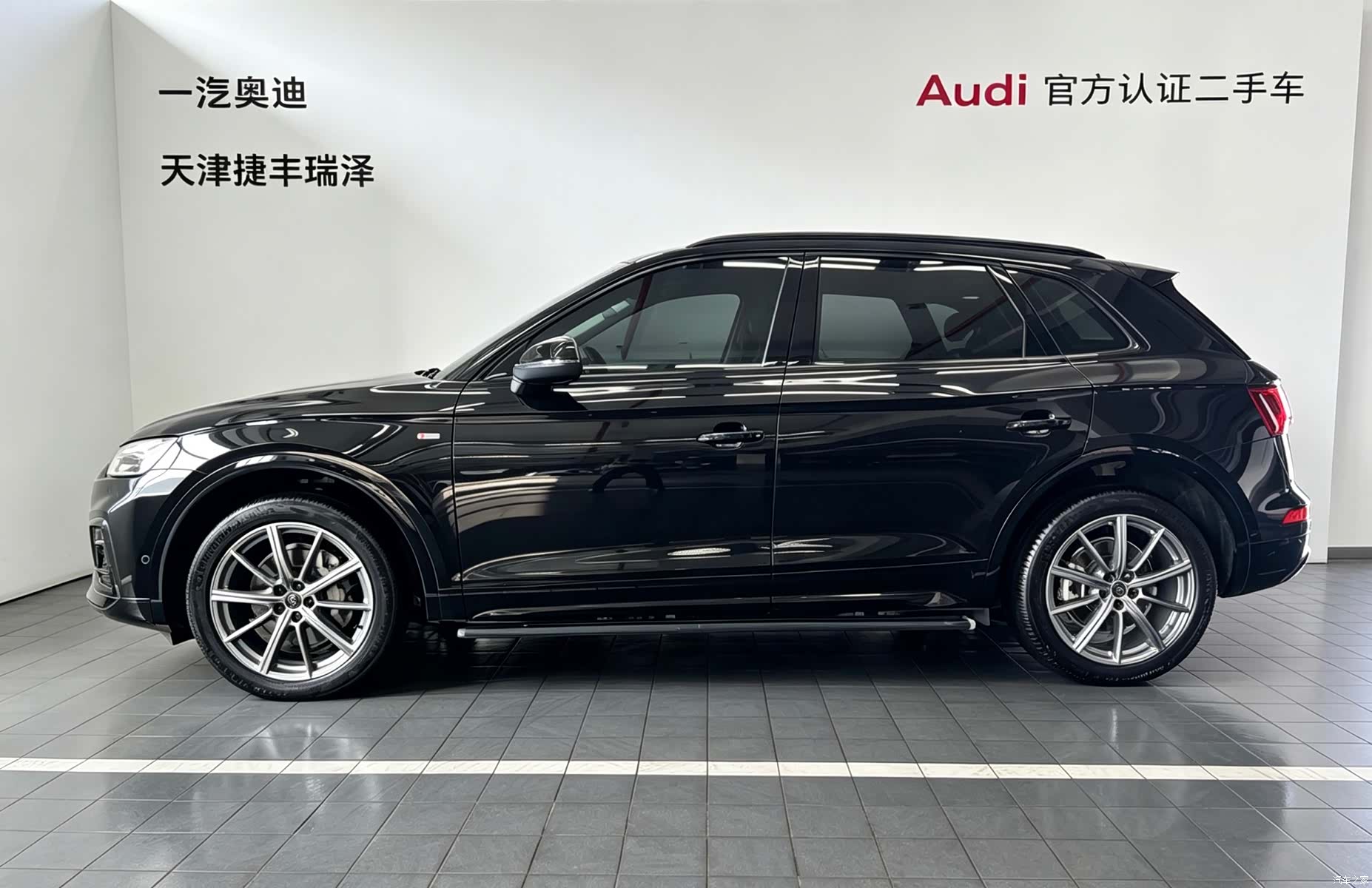 Audi Q5L, 2022 6