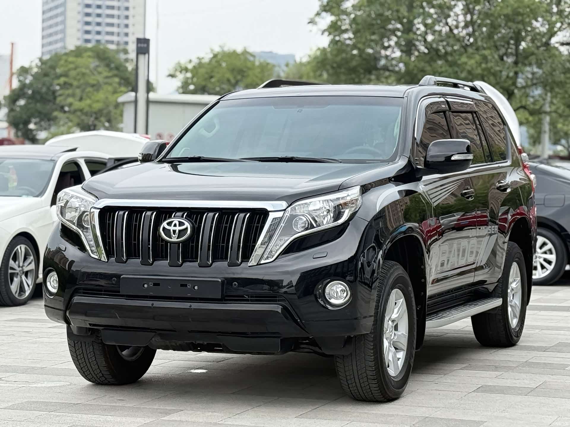 Toyota Prado, 2016 1
