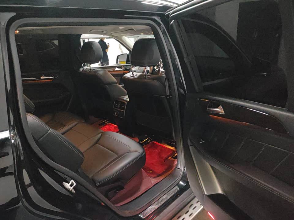 Mercedes-Benz GL grade