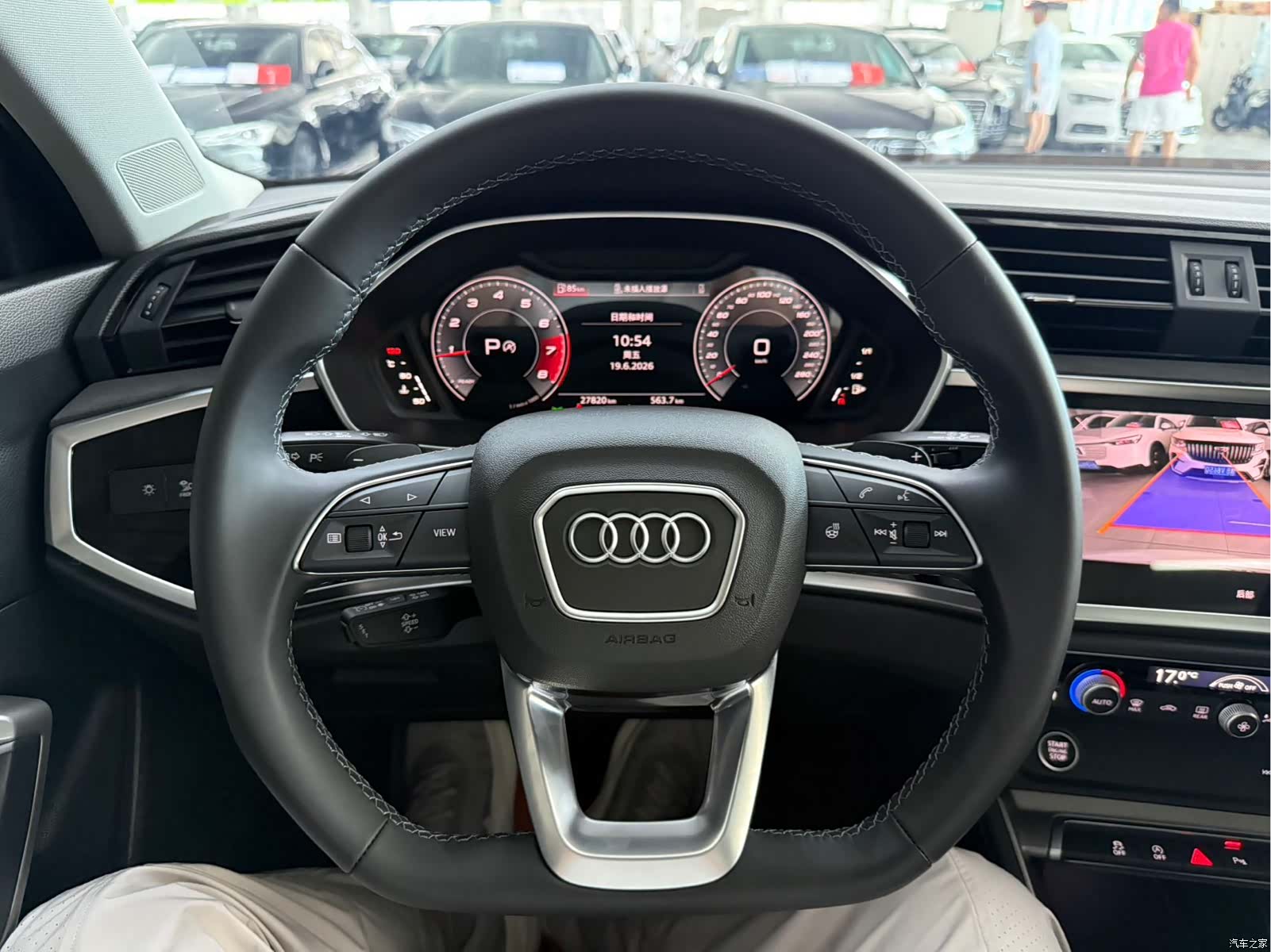 Audi Q3, 2023 14
