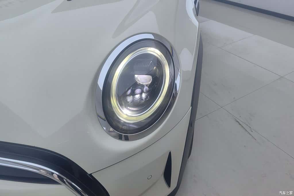 Mini Cooper, 2022 все фото