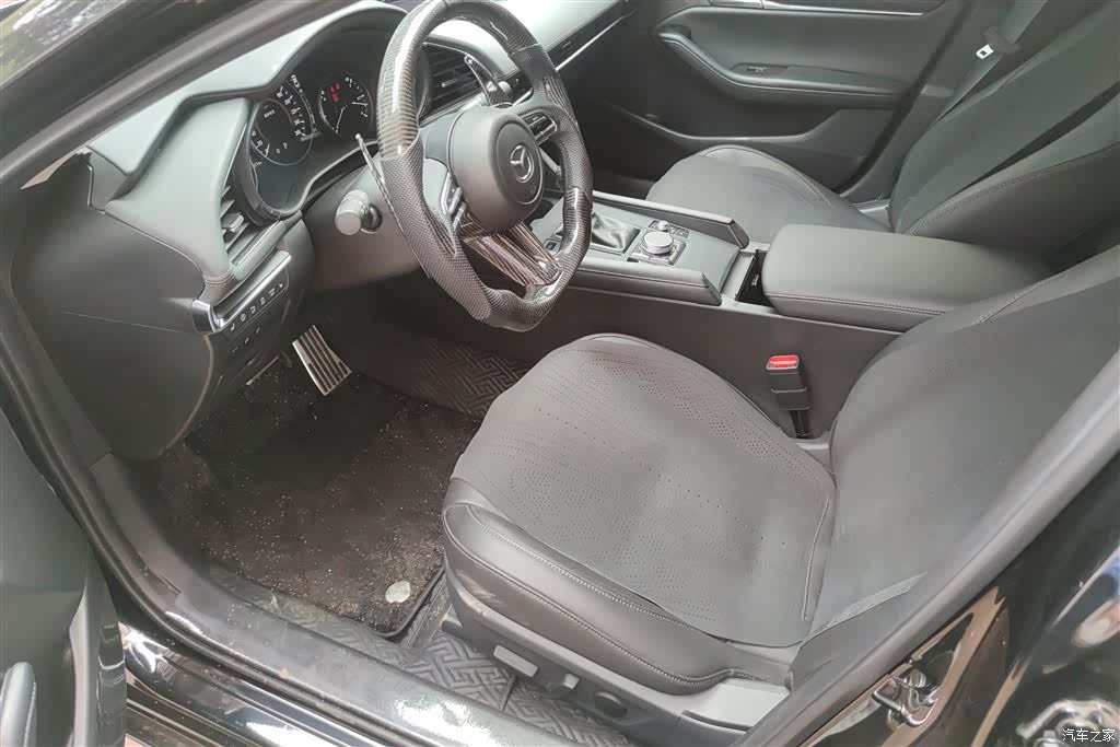 Mazda Mazda3, 2024 9