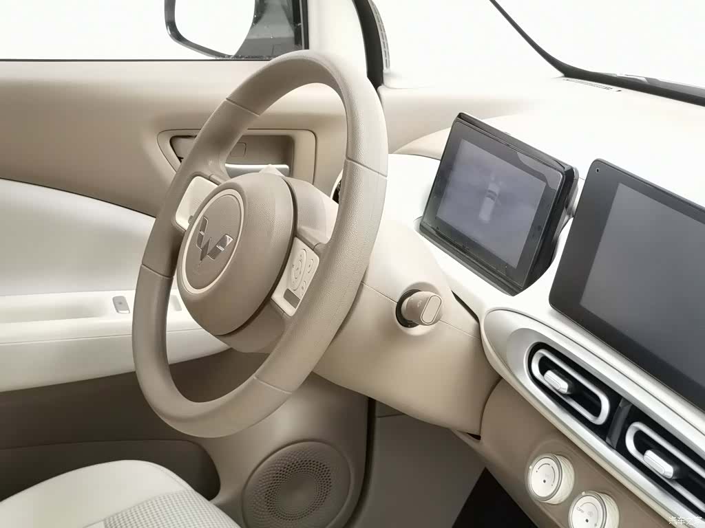 Wuling MINIEV, 2025 22