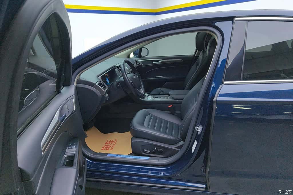 Ford Mondeo, 2022 9
