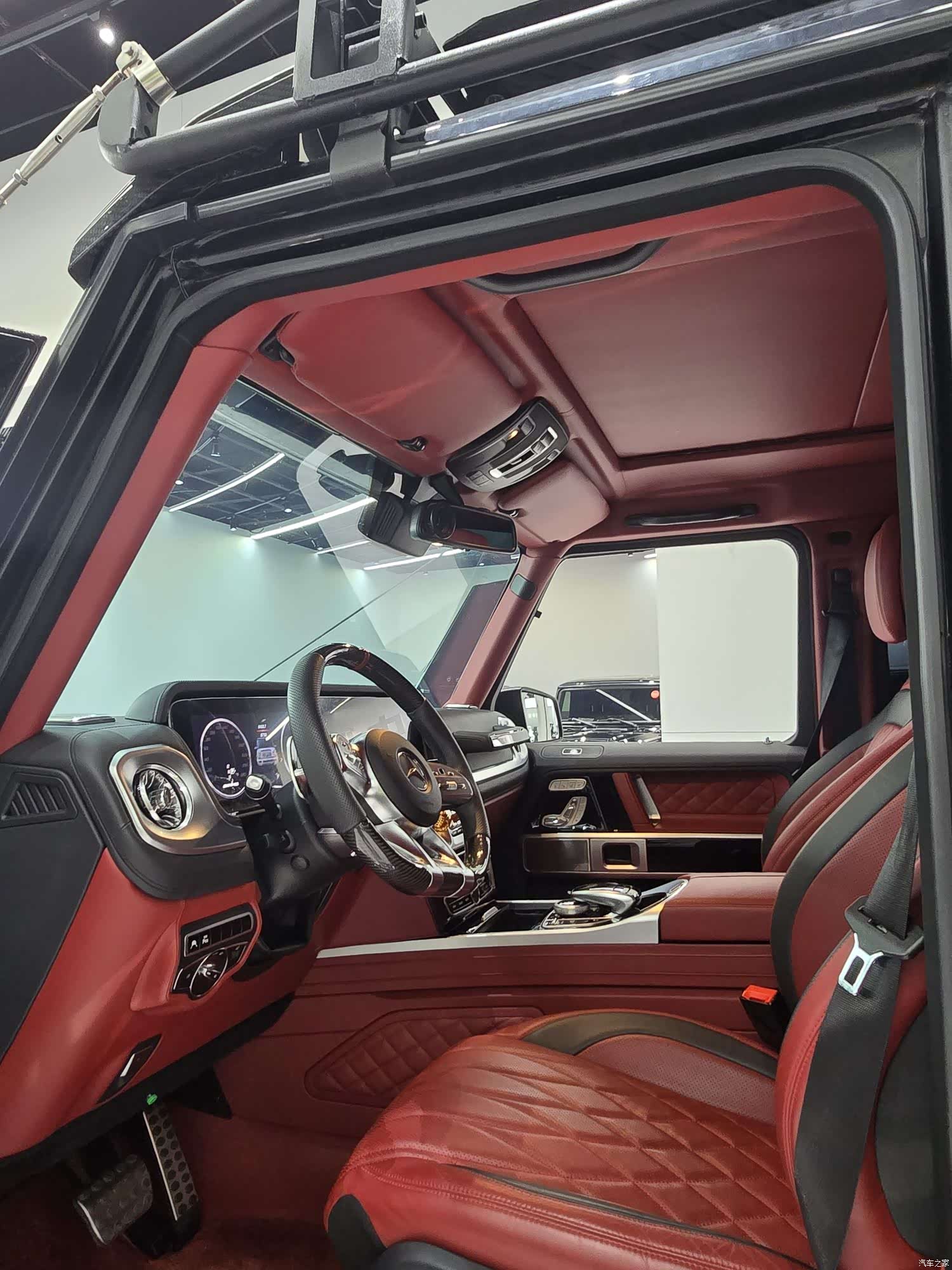 Mercedes-Benz G-Class, 2019 11