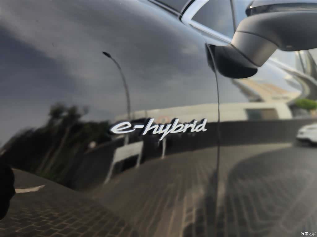 Porsche Cayenne, 2024 4