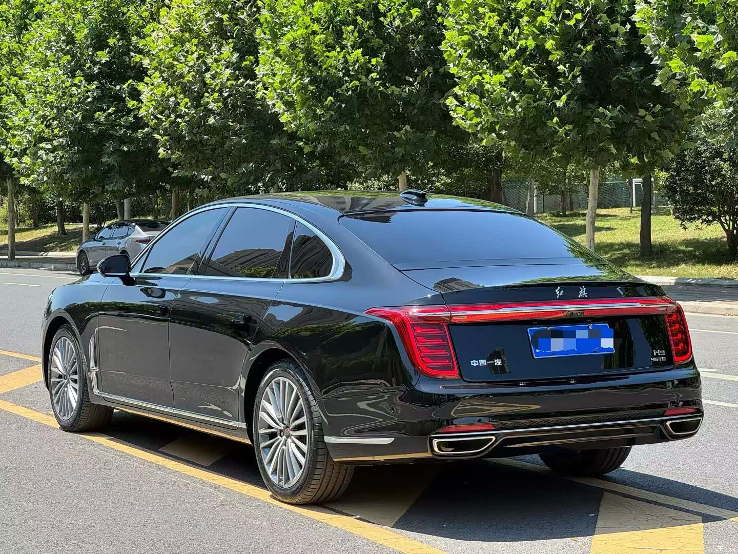 Hongqi H9, 2022 7