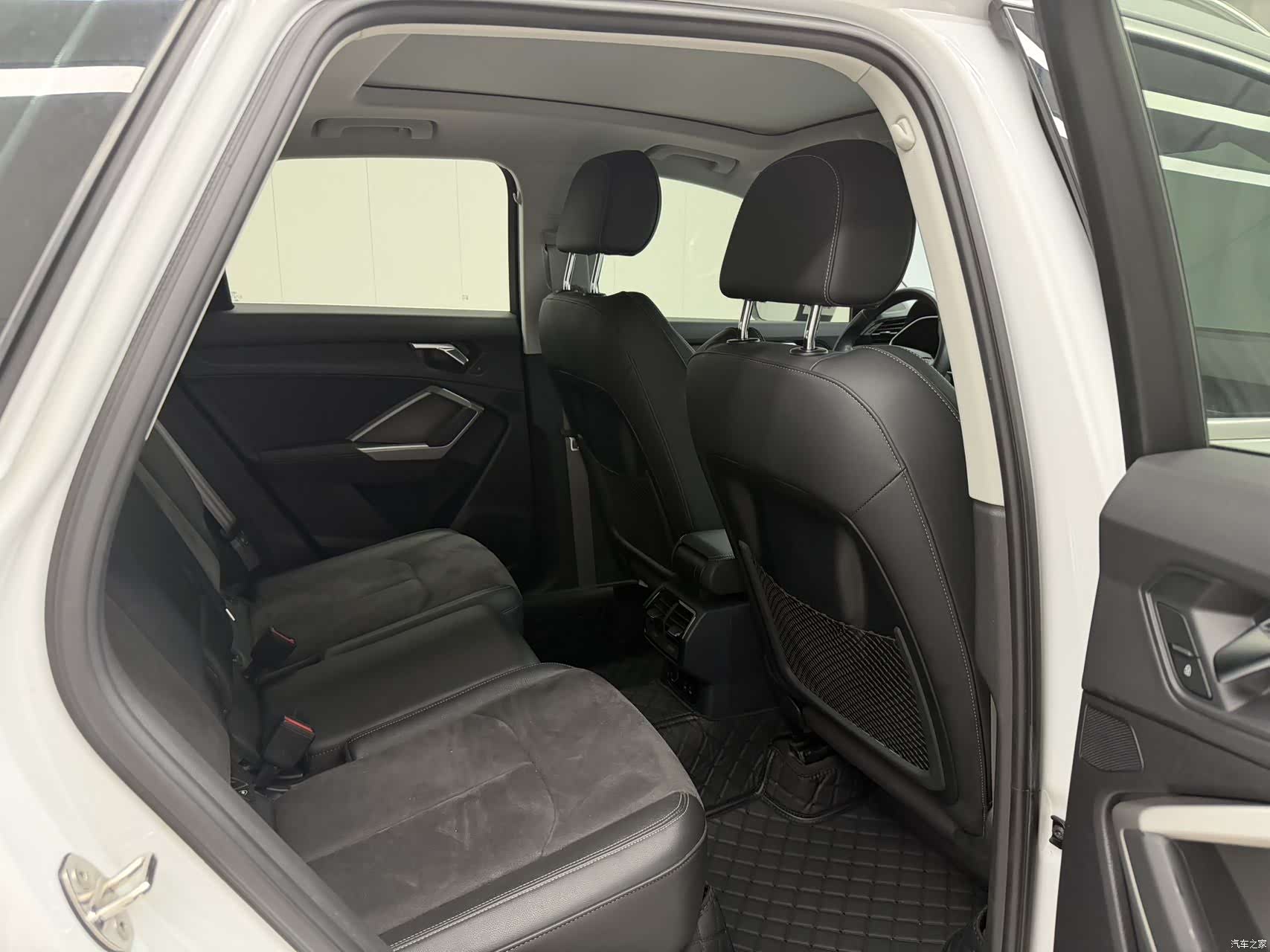 Audi Q3, 2023 22