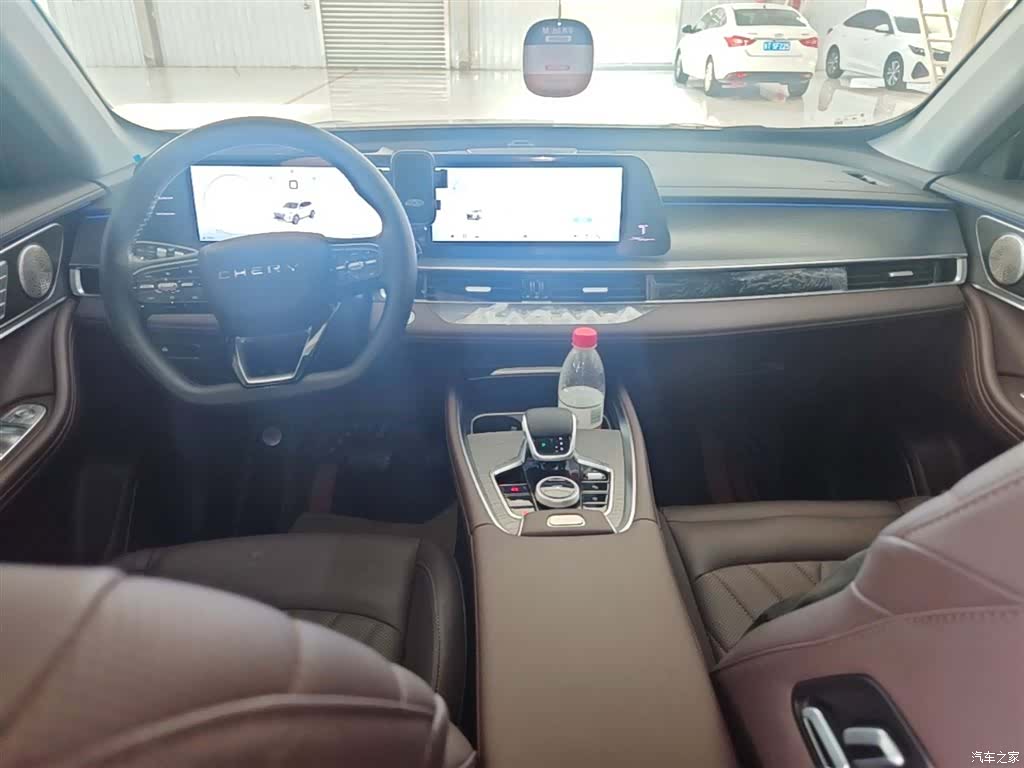 Chery Tiggo 8, 2024 10