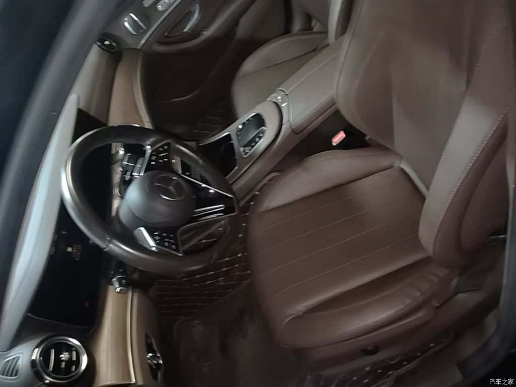 Mercedes-Benz E-Class, 2021 15