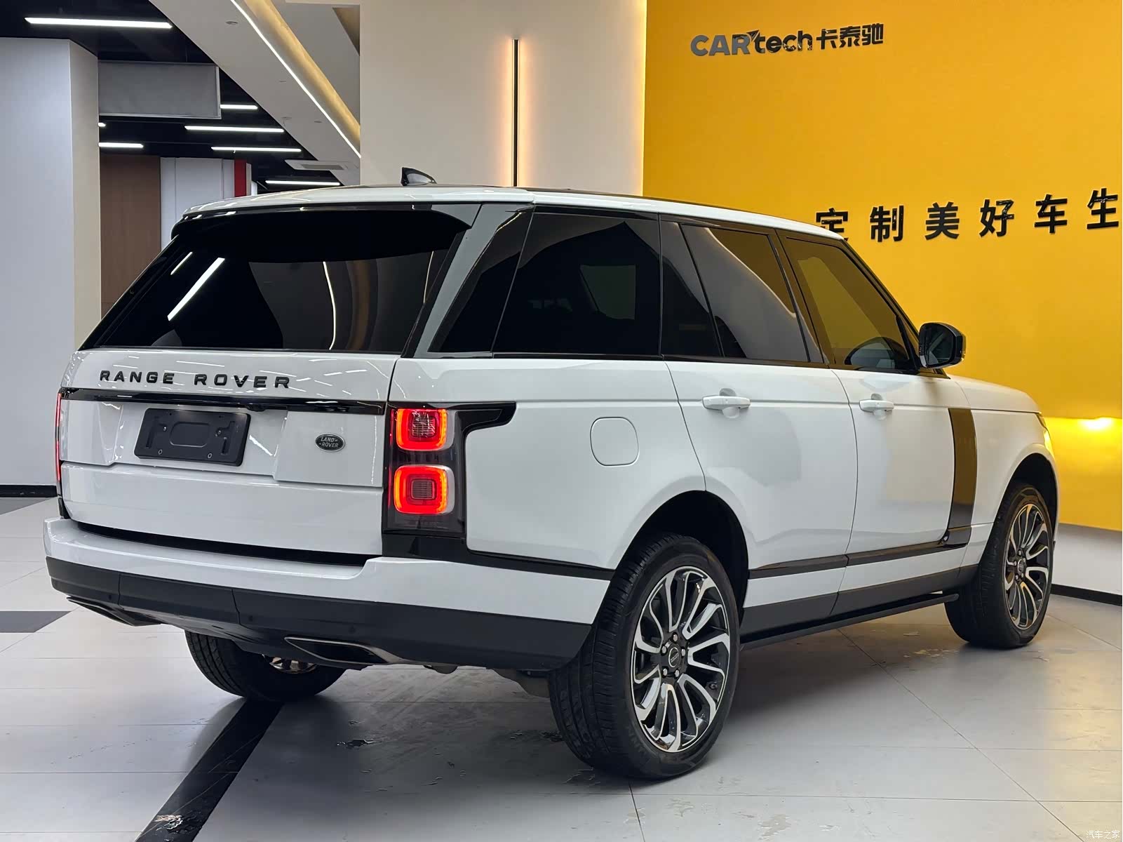 Land Rover Range Rover, 2021 все фото