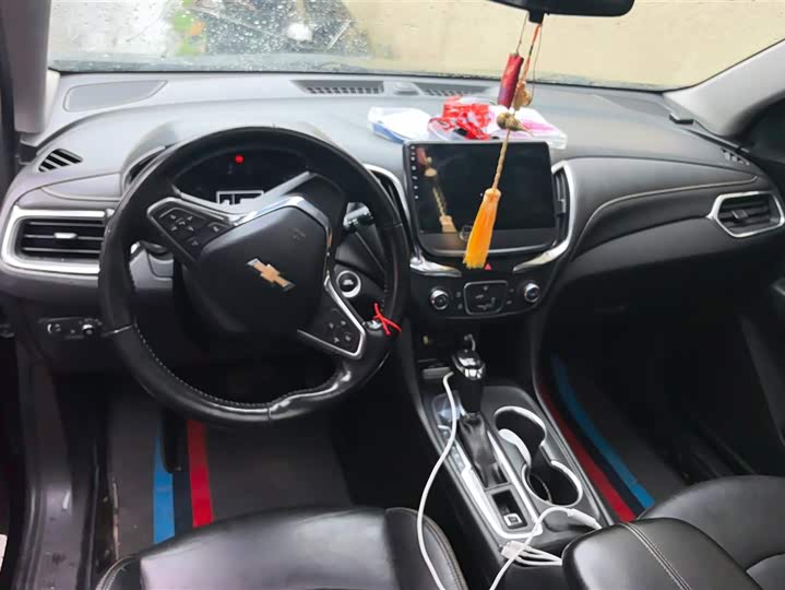 Chevrolet Equinox, 2018 года фото 13