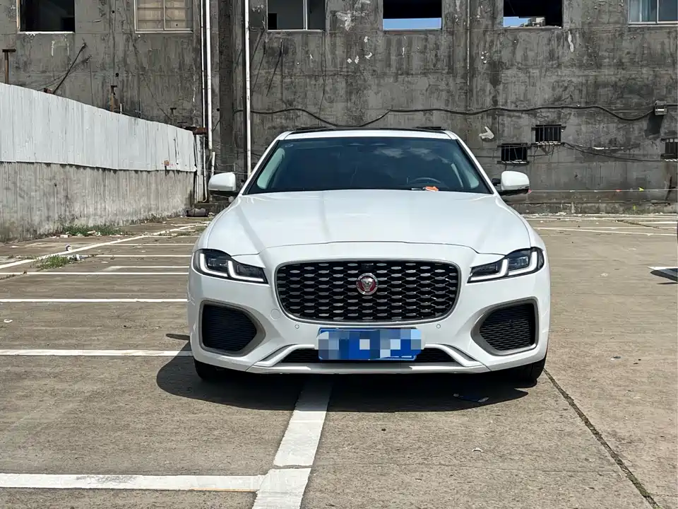 Jaguar XFL Jaguar XFL