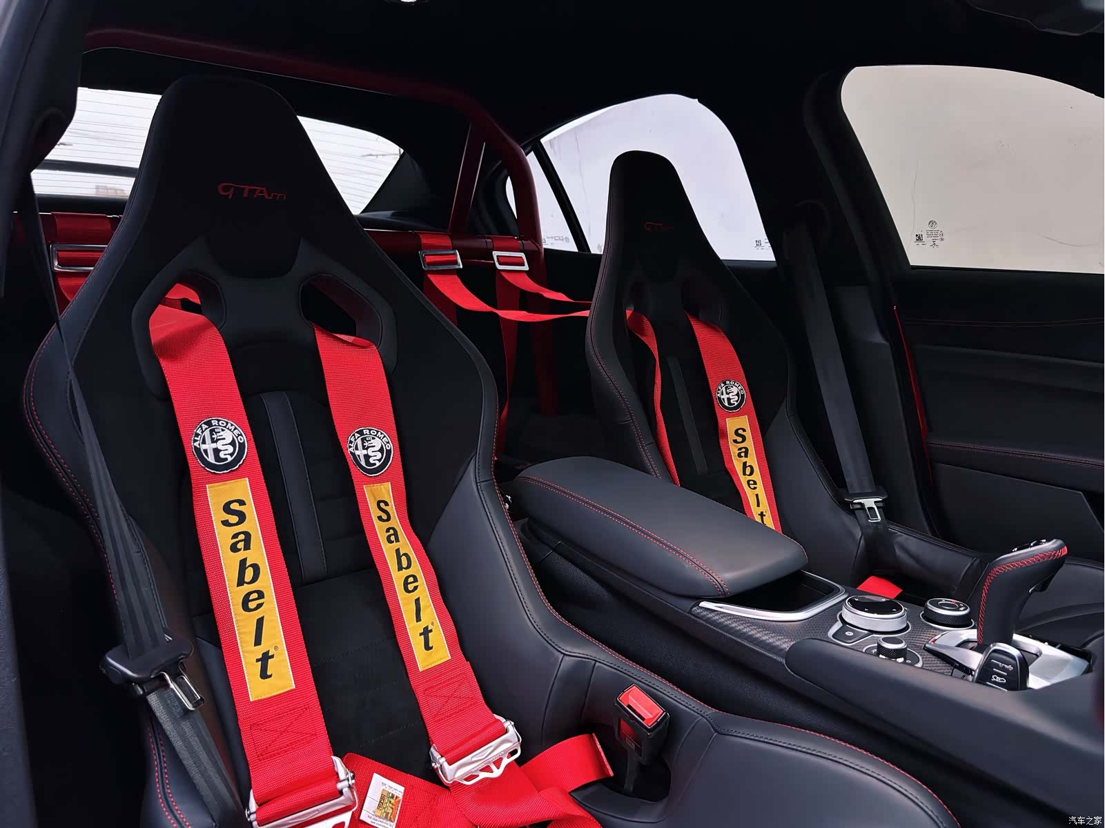 Alfa Romeo Giulia, 2023 18
