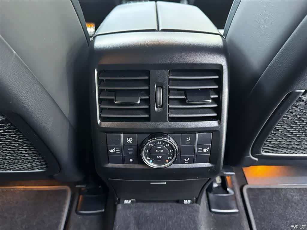 Mercedes-Benz GLS, 2019 21