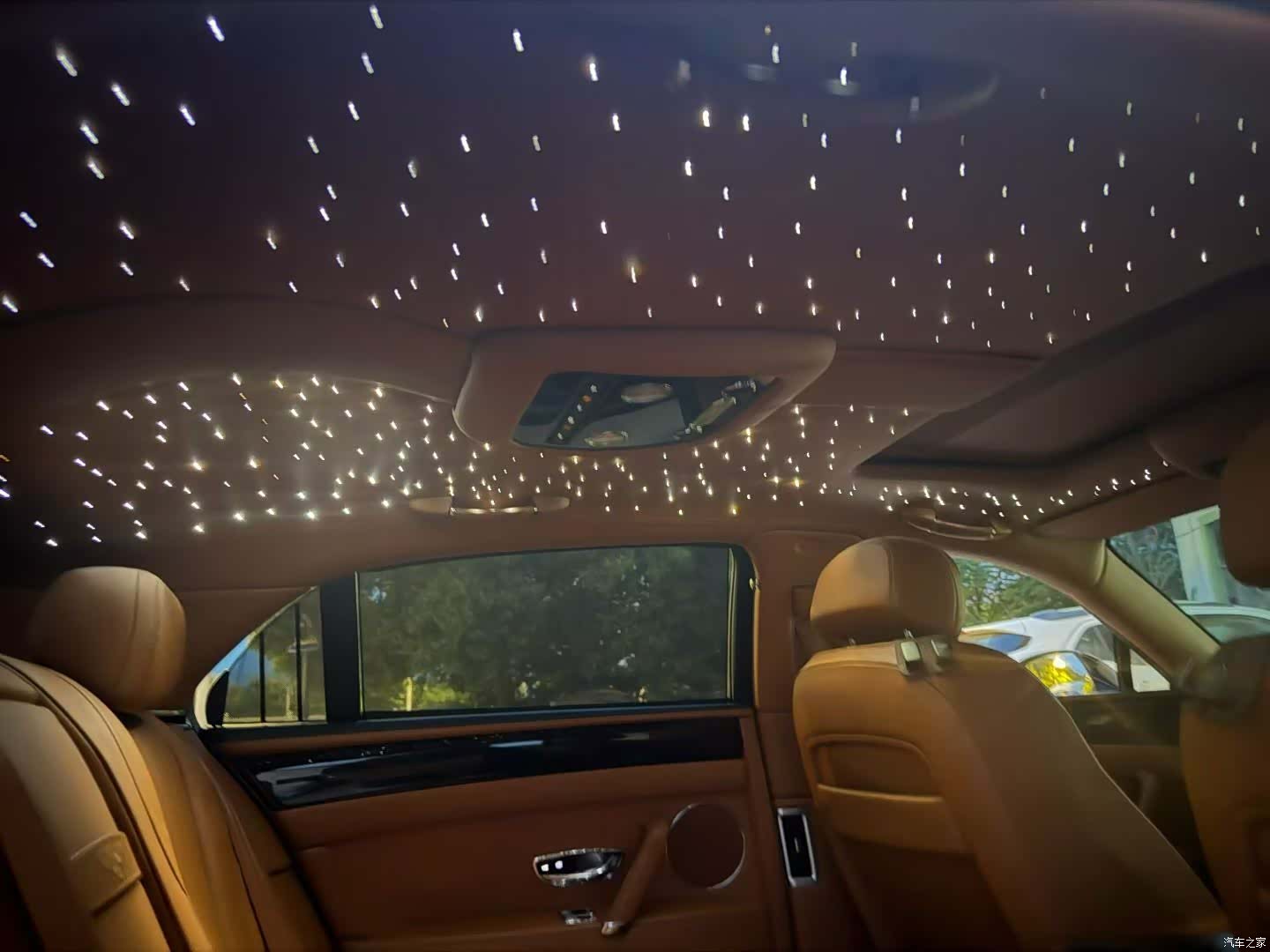 Bentley Flying Spur, 2014 11