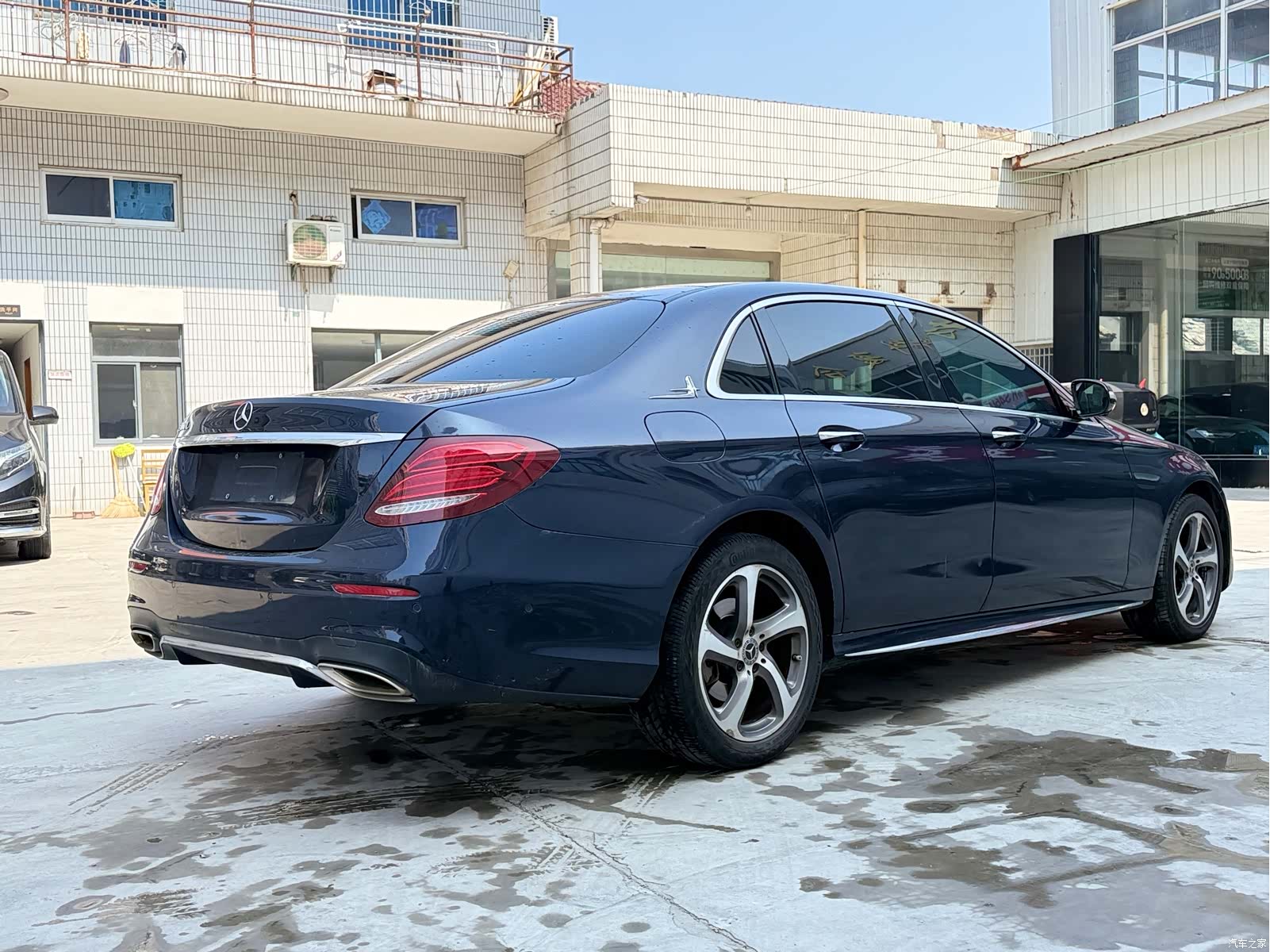 Mercedes-Benz E-Class, 2019 4