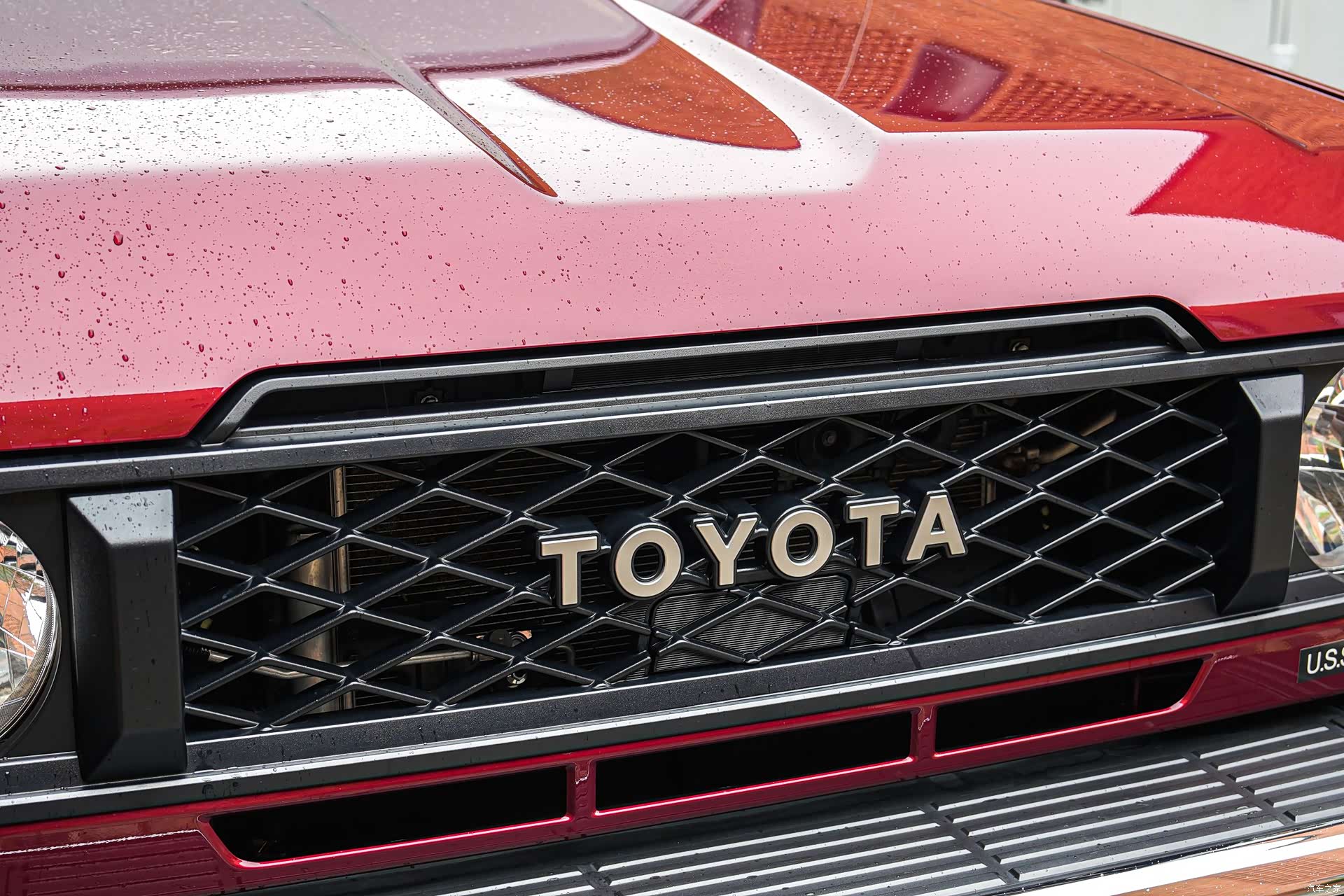 Toyota Land Cruiser, 2025 11